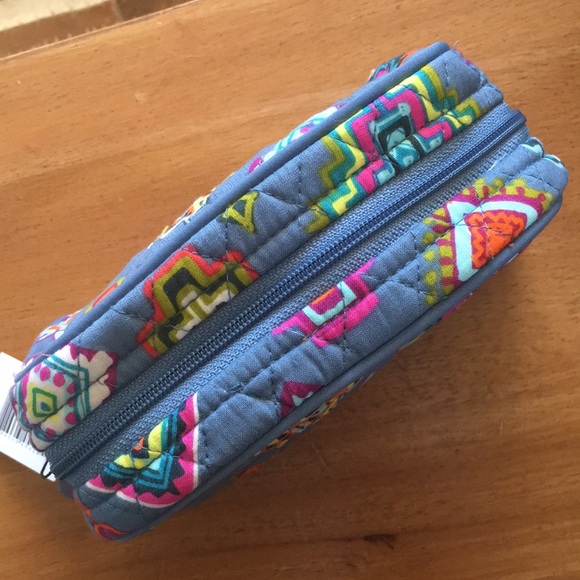 🆕Medium Zip Cosmetic Case Bag Painted Medallions - Picture 3 of 5